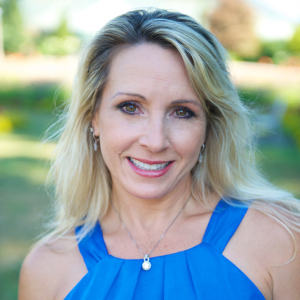 AS-Debbie-Maue-jameson-sothebys-lincoln-park