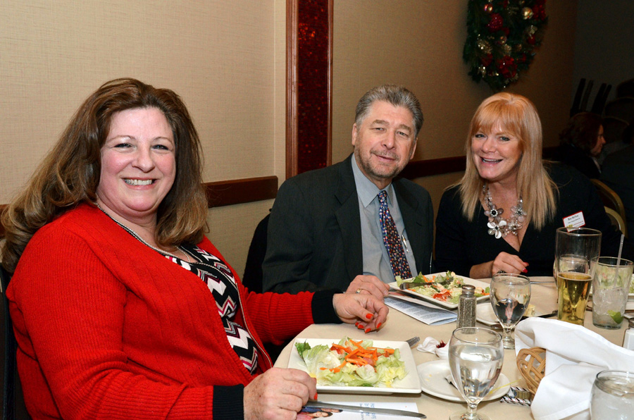 070-Maria-Cronin-Ed-Hochevar-Rita-McNatt-JPG.jpg