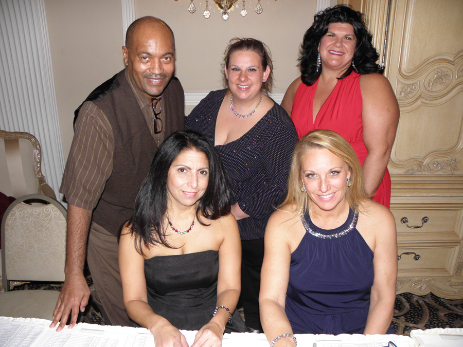 Dale-Taylor-Melissa-Somone-Graham-Lisa-Koonce-Angie-Lotz-Terri-Swiderski.jpg