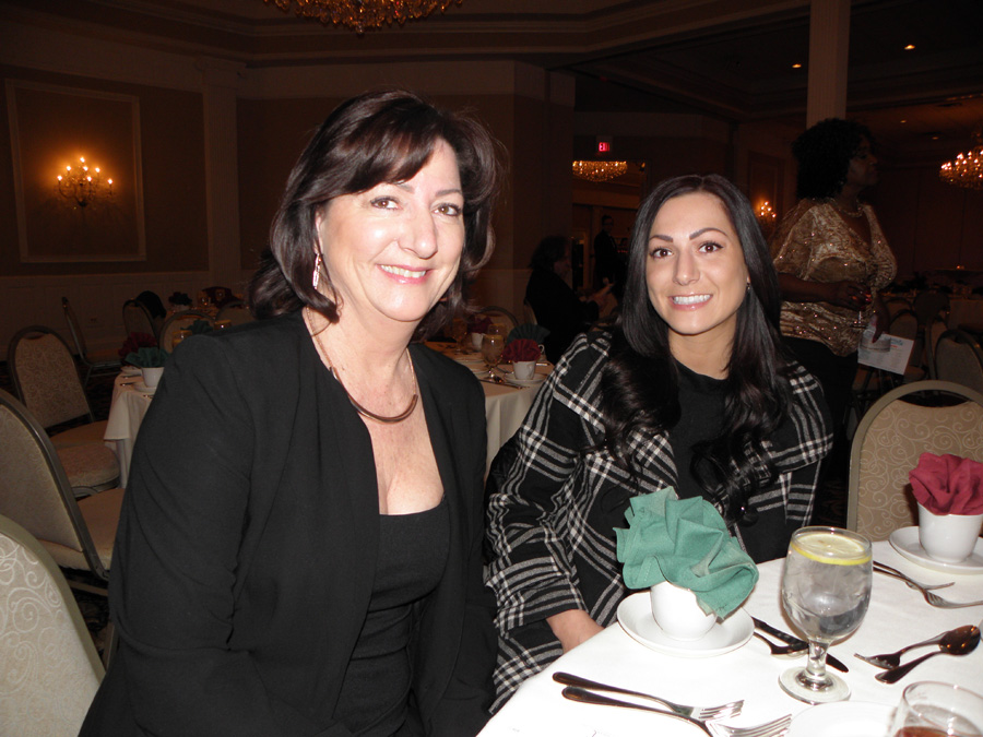 Donna-and-Michelle-Catanese.jpg