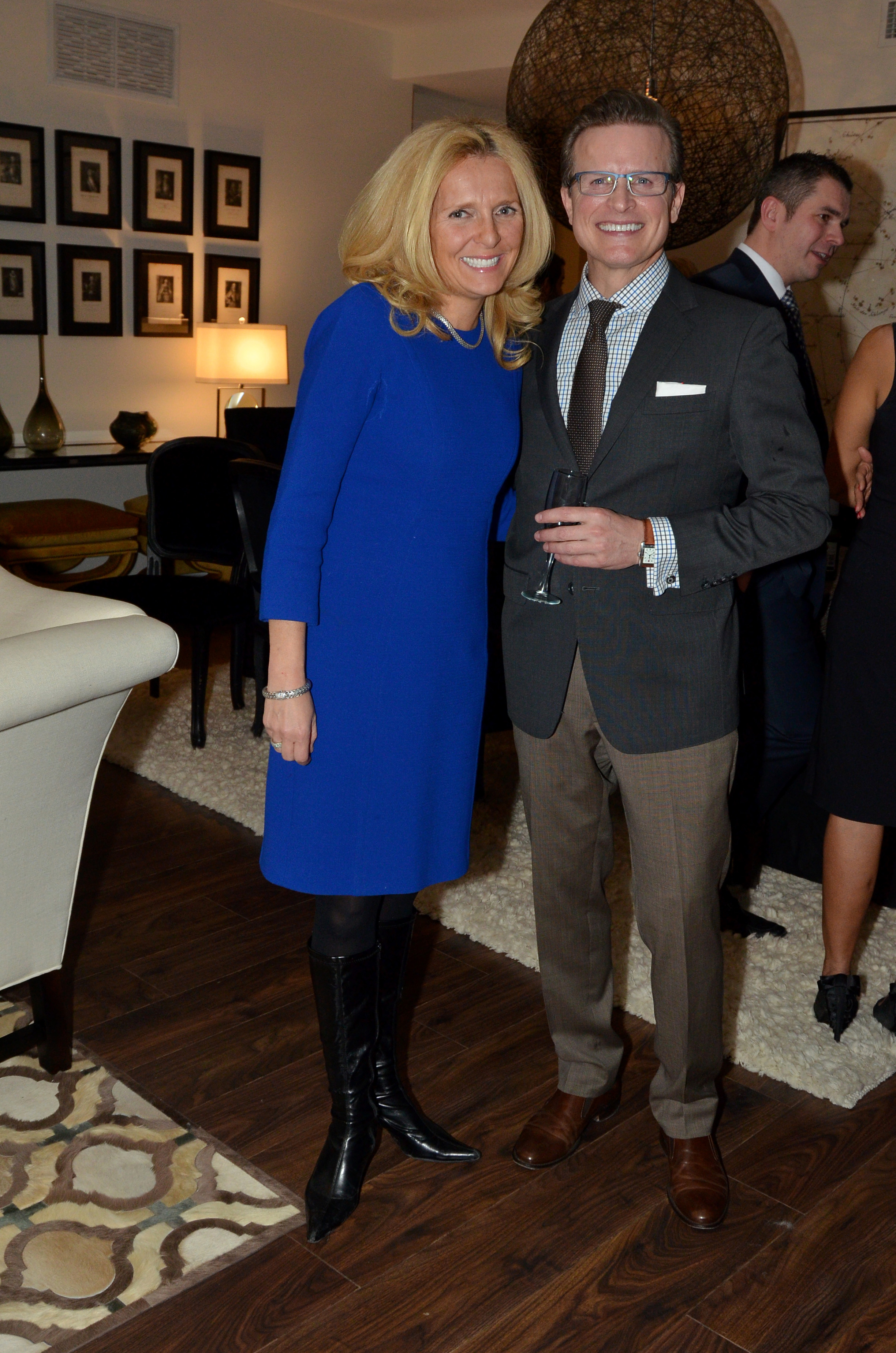 206-Jennifer-Mills-Craig-Hogan-JPG.jpg