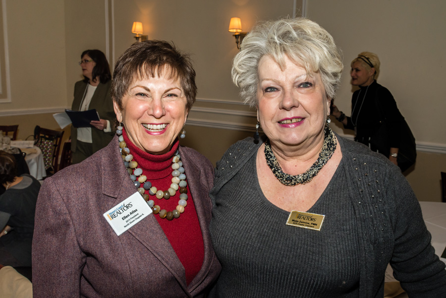 Ellen-Atlas-President-North-Shore-Chapter-Maij-Zamins-BW-2015-Chapter-President-2015.jpg
