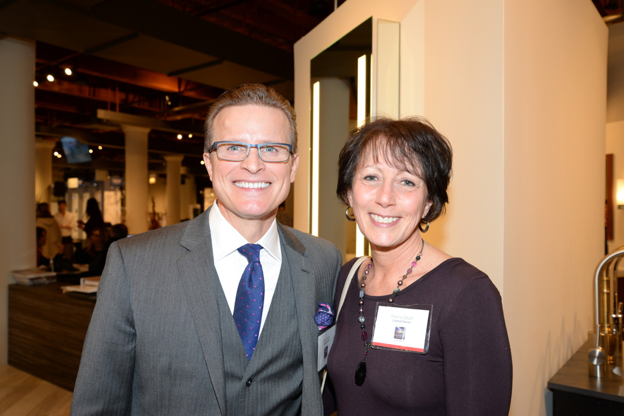 Craig-Hogan-Ronna-Streiff.jpg