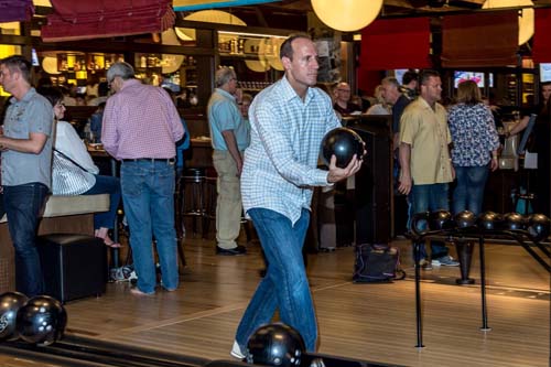 BerkshireHathaway-JoeStacyBowlsAStrike.jpg