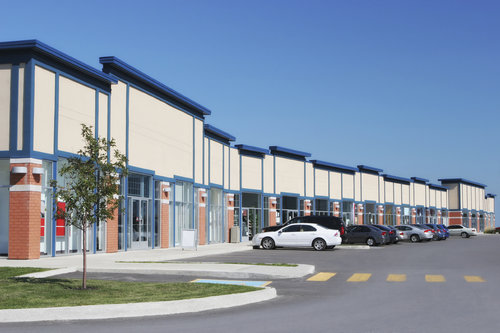 /wp-content/uploads/2016/01/Homes-located-near-high-end-grocery-stores-worth-more-Whole-Foods-Trader-Joes.jpg