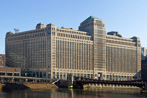 /wp-content/uploads/2016/06/rsz_chicago_real_estate_roundup_merchandise_mart_renovations.jpg