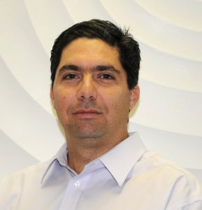 Luis Riquezes luis-riquezes
