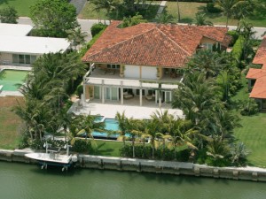 enrique-iglesias-mansion