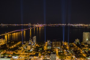 edgewater-light-installation