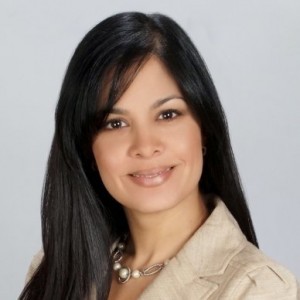 Maria-Elena-Porto-Miami-Coldwell-Banker-Agent-Snapshot