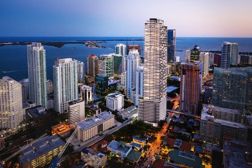 /wp-content/uploads/sites/4/2016/01/Brickell-Flatiron-top-5-Condos-to-break-ground-2016.jpg