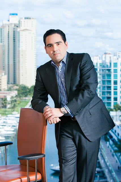 Robert-Morales