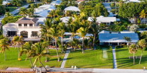 miami-waterfront-homes-community-neighborhood