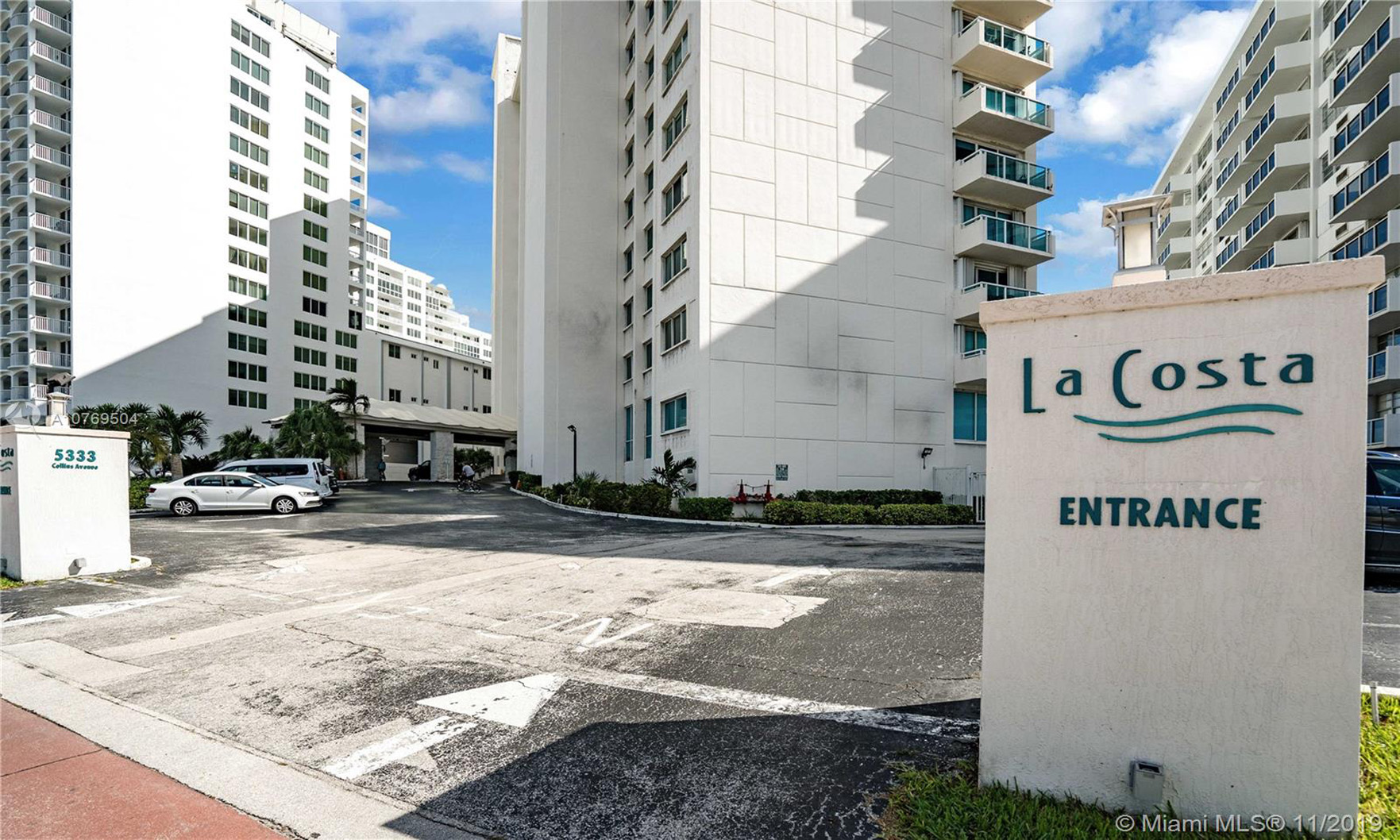 La Costa bought to be demolished