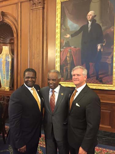 ABR-President-Ennis-AntoineCongressman-David-Scott-CBR-President-Chip-Roach.jpg