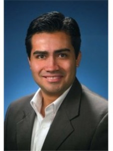 carlos-ibarra-houston-real-estate-agent-realtor-remax-westside