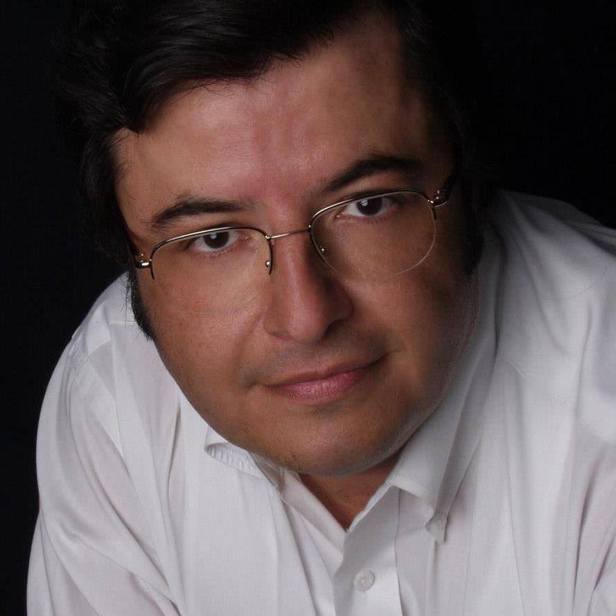 martin-alcala-broker-associate-kw-commercial-texas-gulf-houston